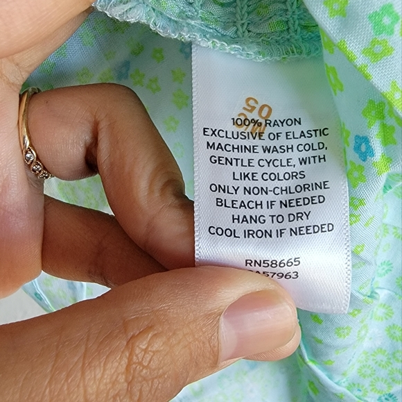 BP Floral Tank Top - Picture 5 of 6